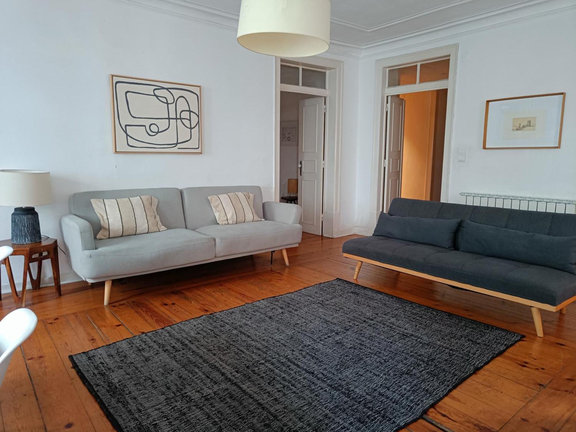 Stunning Apartment Near Chiado Lisbon Exterior photo